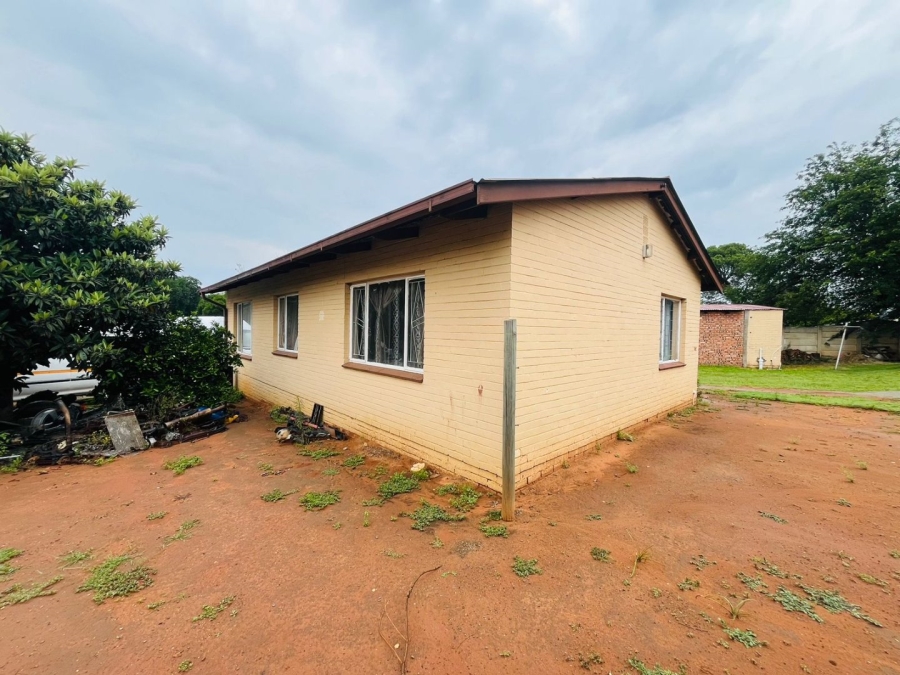 3 Bedroom Property for Sale in Generaal De Wet Free State